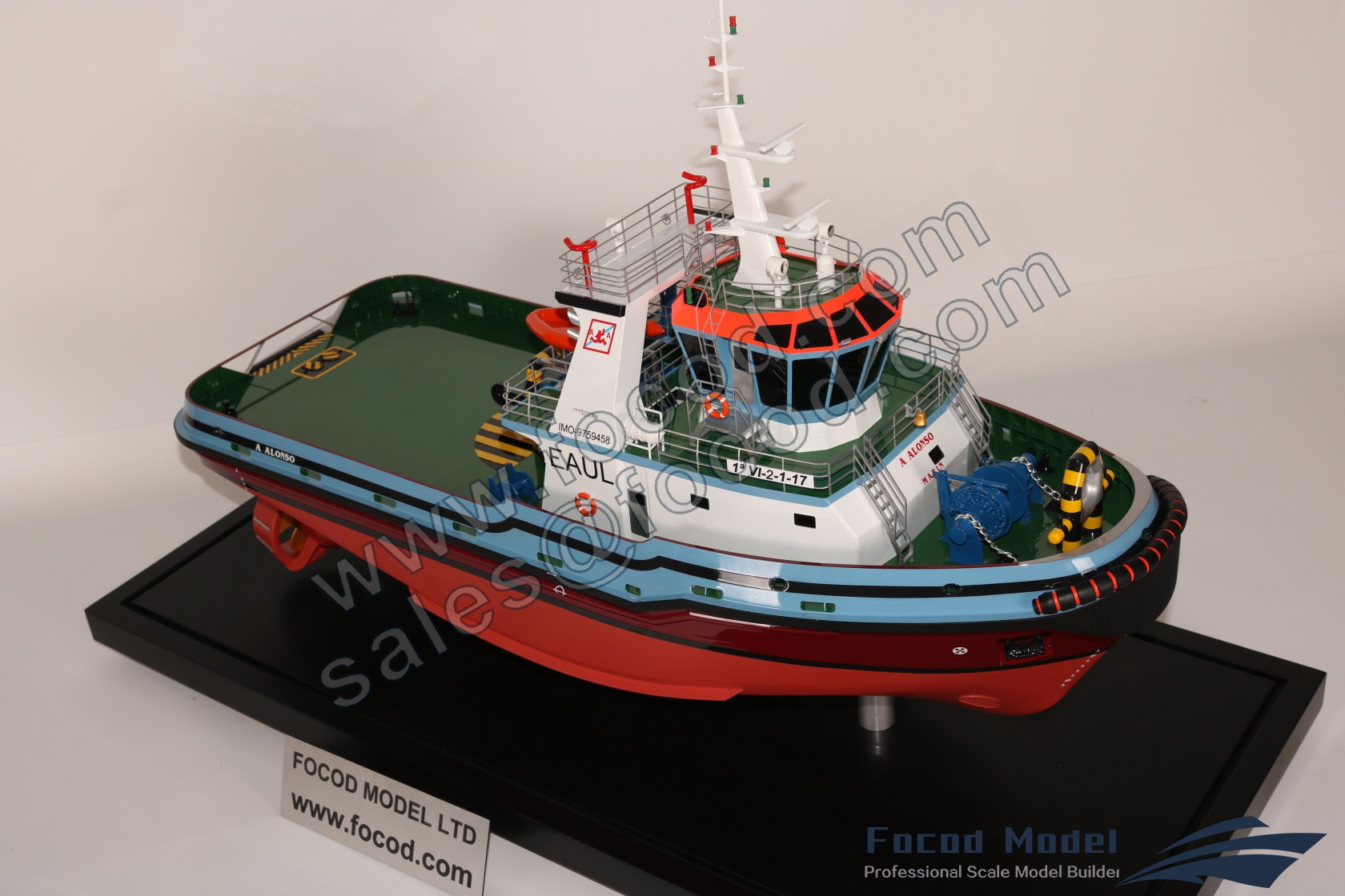 customized model of 32m Escort Tug